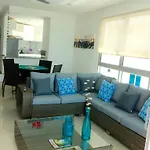 Rentaelite 2 Bedroom Ocean Front