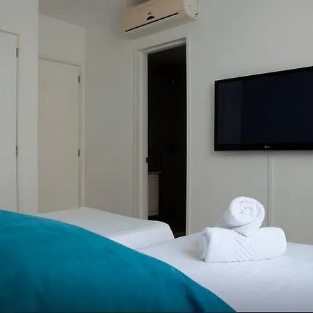 Rentaelite  2 Bedroom Ocean Front Cartagena