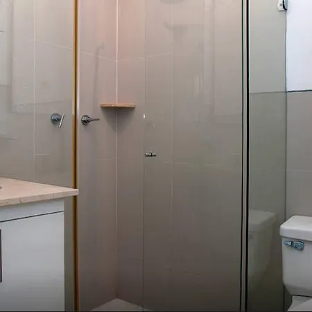 Rentaelite  2 Bedroom Ocean Front Apartamento *