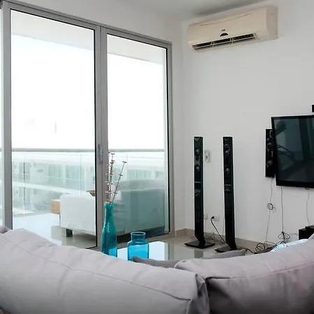 Apartamento Rentaelite  2 Bedroom Ocean Front *